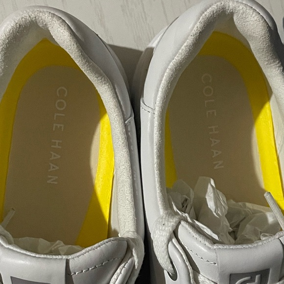 NEW Cole Haan Grandpro Topspin White Sneaker Size 8.5 Wide Width - Picture 8 of 12